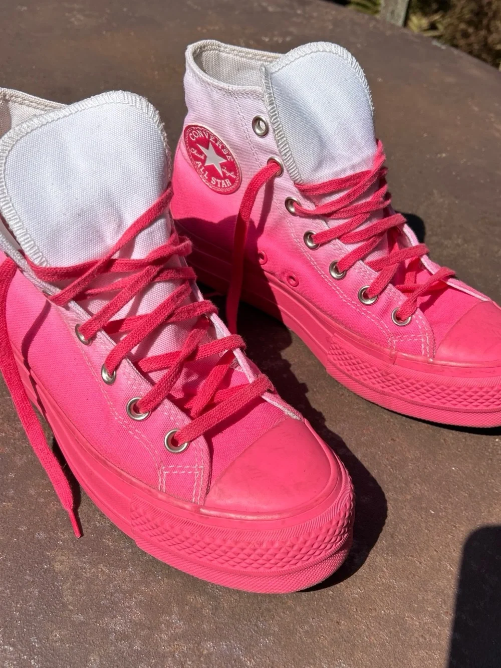 Converse Chuck Taylor All Star Lift Hi Pink Ombré Platform Sneakers Women’s 7